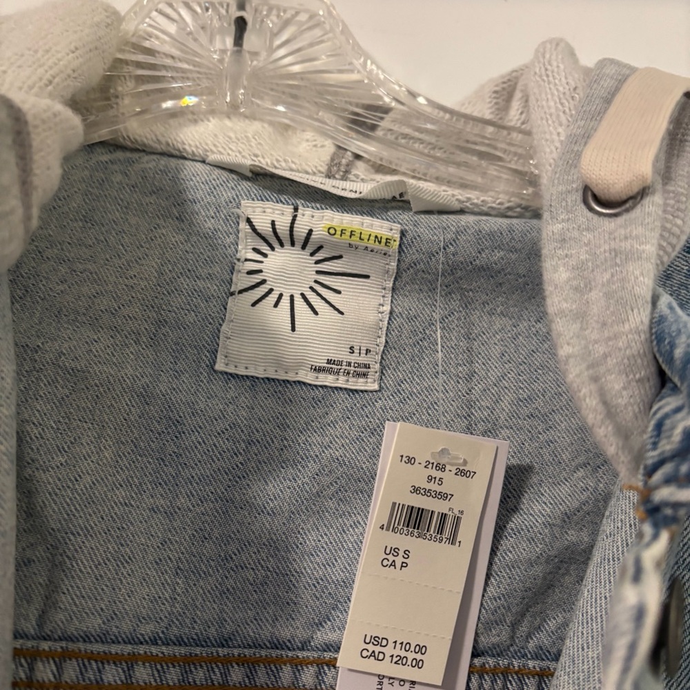 NWT Aerie Jean Jacket w/ Gray Sweatshirt Hood & Sleeves - Picture 3 of 4